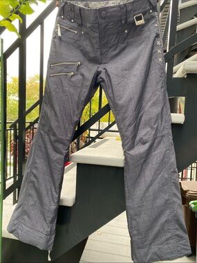 Oakley Grey Snowboard/Ski Pants - Gretchen Bleiler Collection